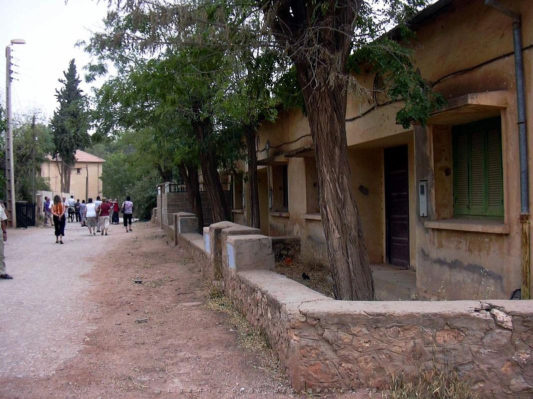 Zellidja- Bou Beker 12- annee 2004.JPG